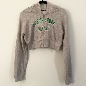 cropped gray hoodie 🤍